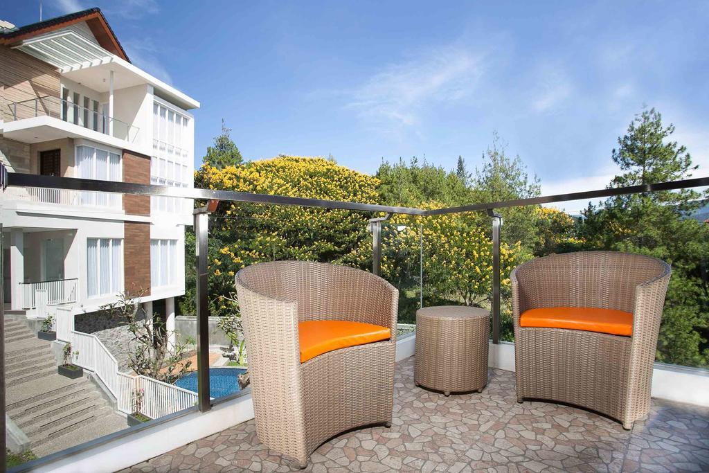 Azcarya Villa Batu  Zewnętrze zdjęcie